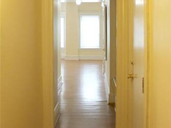2nd image of 4 N Kingshighway Blvd Unit 1DS
