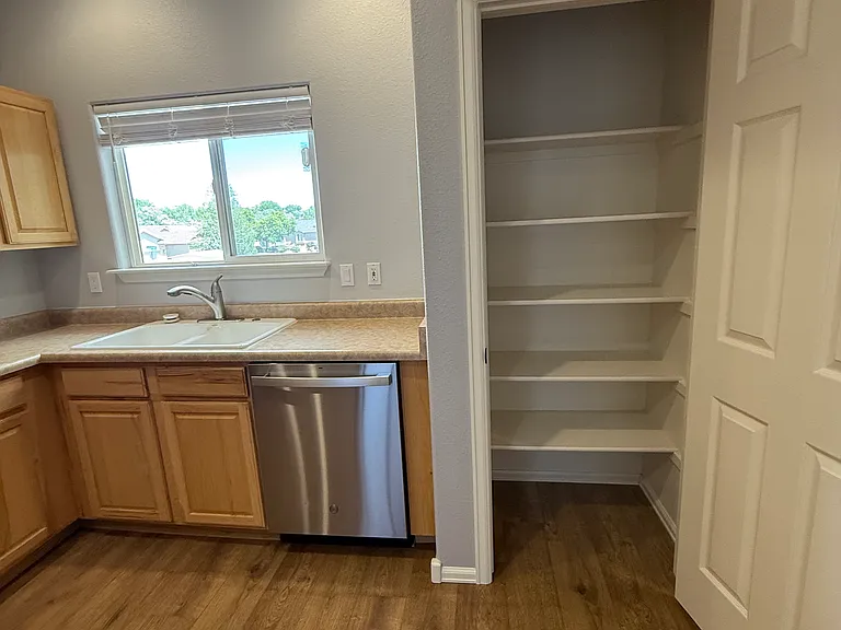 2491 Fountain Greens Pl #B-7 — Photo 12