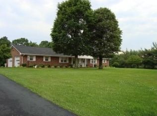 415 Redwood Rd, Glade Hill, VA 24092