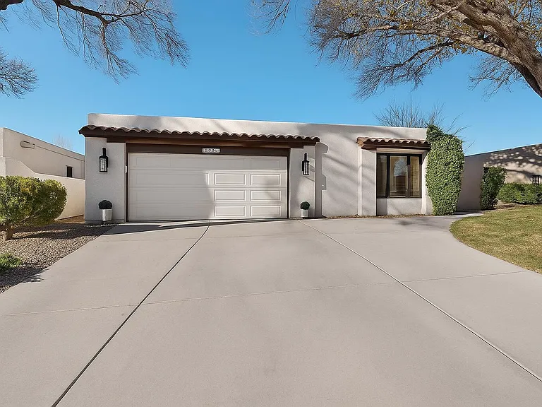 9735 Village Green Dr NE — Photo 1