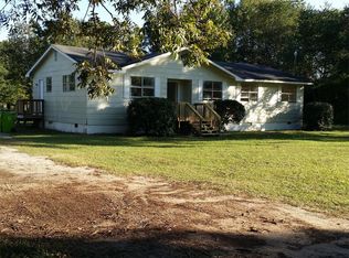 113 Hampton Williams Rd, Gadsden, SC 29052