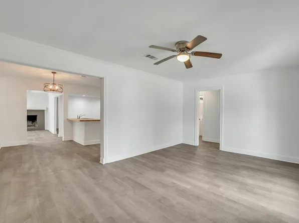 805 20th St SE, Paris, TX 75460