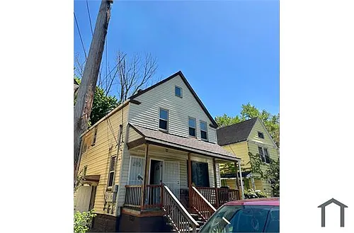 1343 E 120th St Photo 1
