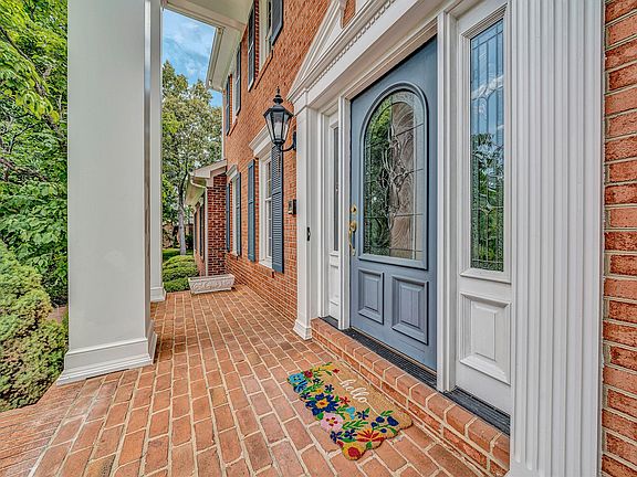 5th image of 58 Stonehaven Ln