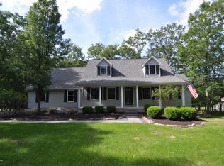 77 Bayberry Rd, Jim Thorpe, PA 18229