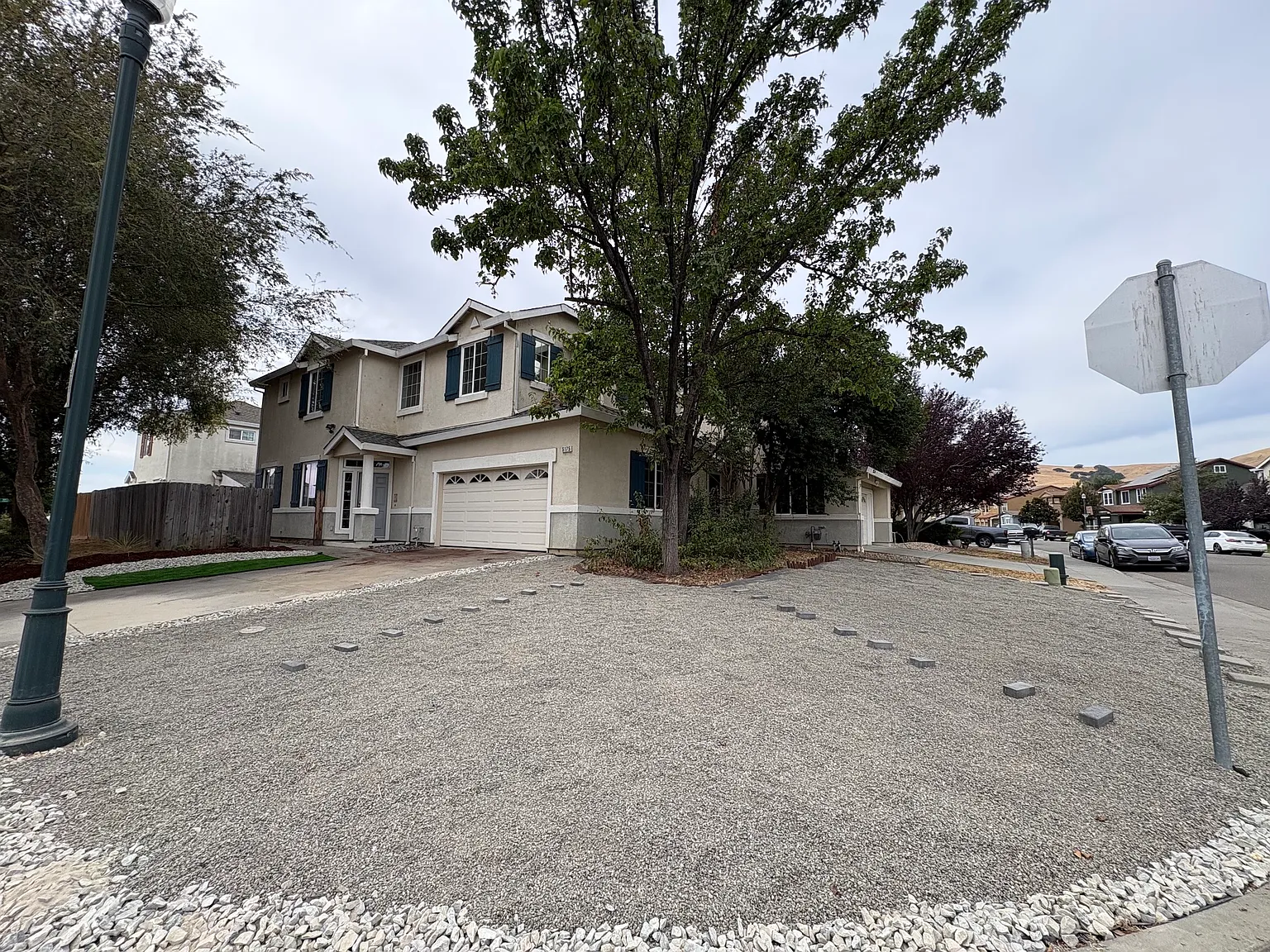 5175 McInnis Ln — Photo 2