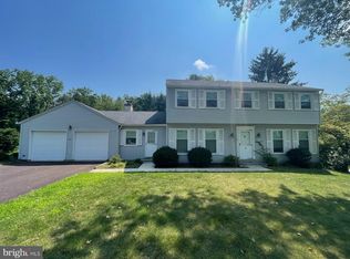 6 Buck Dr, Glenmoore, PA 19343