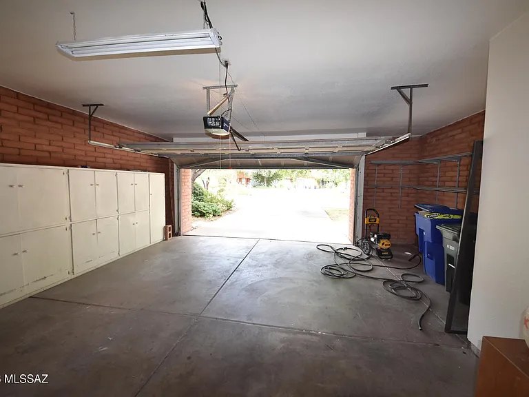 5120 E Woodgate Ln — Photo 23