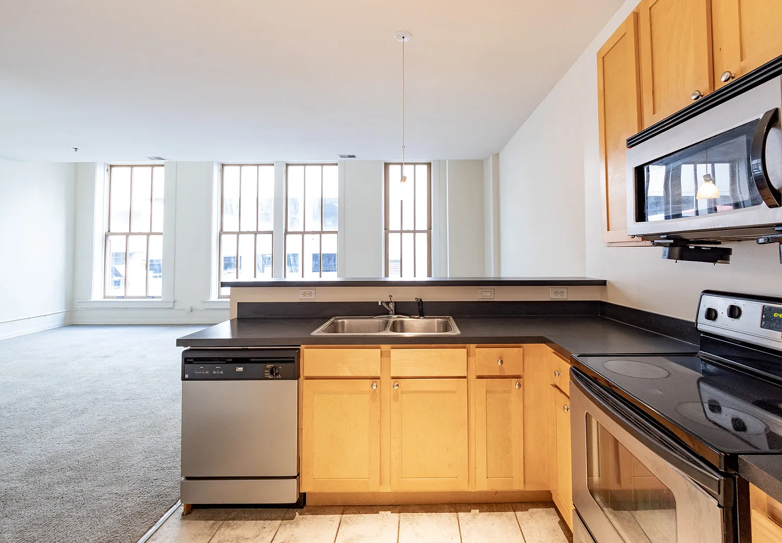 26 West Apartments — Photo 4