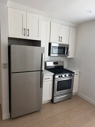 4132 Grand View Blvd #1 Photo 1