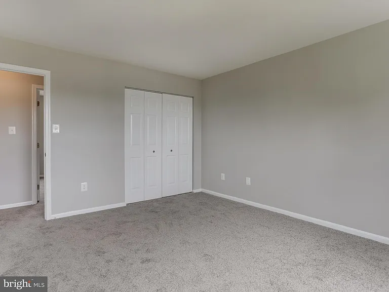 6307 Juanita Ct — Photo 6