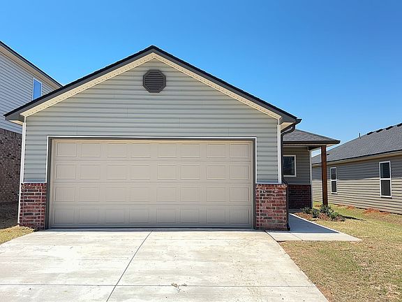 2nd image of 3617 Maggie Rd