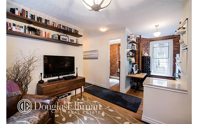 Sold by Douglas Elliman | media 10