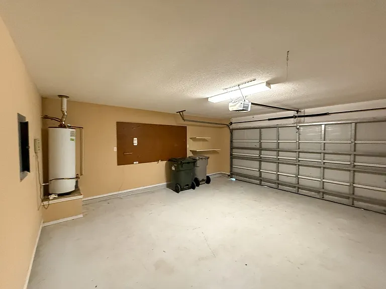 1519 Sandcliff Dr — Photo 20