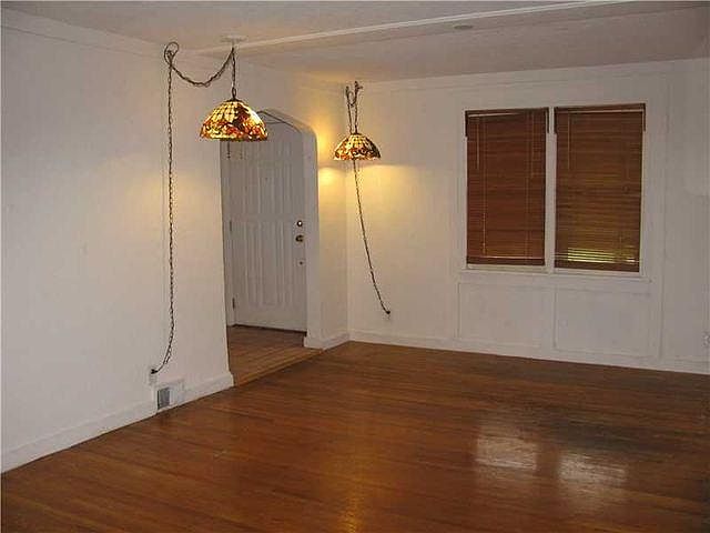 2nd image of 997 Avacoll Dr