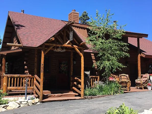 735 Oak Rd, Skyforest, CA 92385