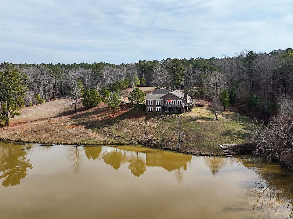 1st image of 556 Martin Ln