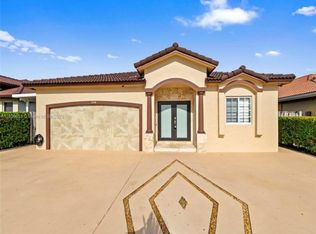 18348 SW 139th Pl, Miami, FL 33177