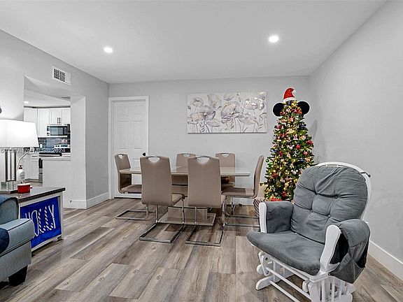 5th image of 2030 NW 152nd St