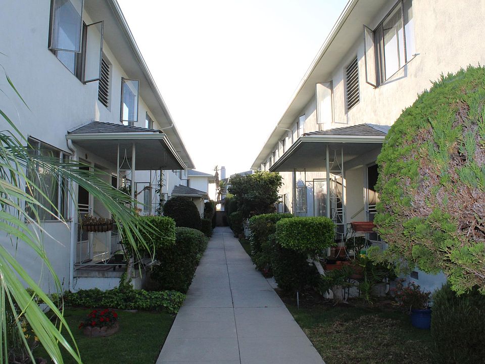 1st image of 16821 Yukon Ave APT 6