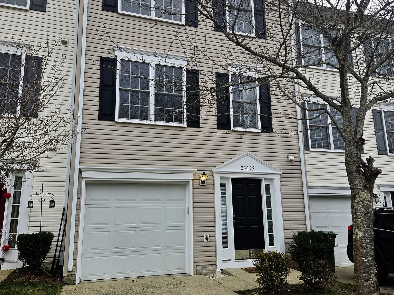 23055 Sir Barton Ct — Photo 1