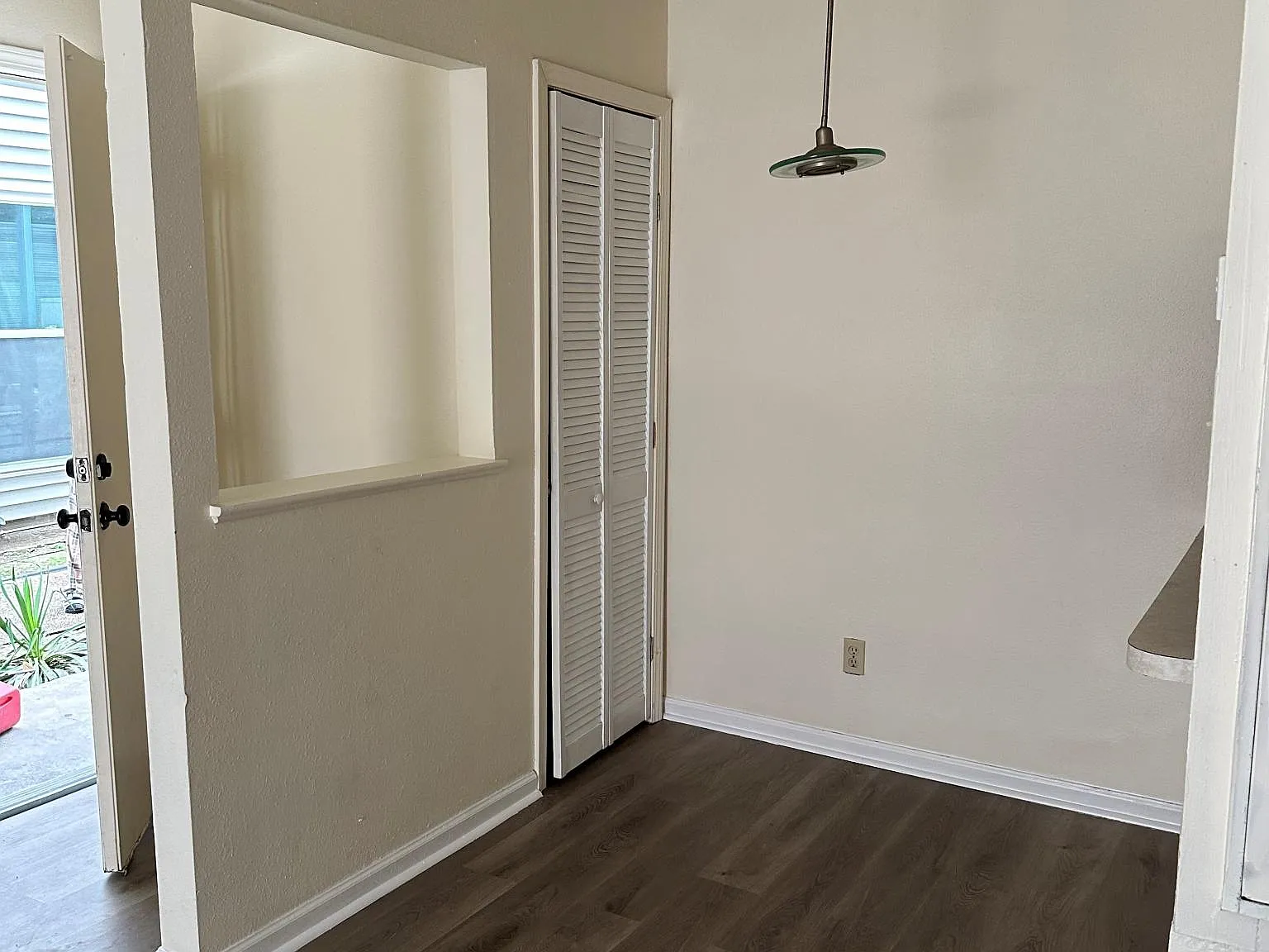 1 bed, 585 sqft, $945 — Photo 3
