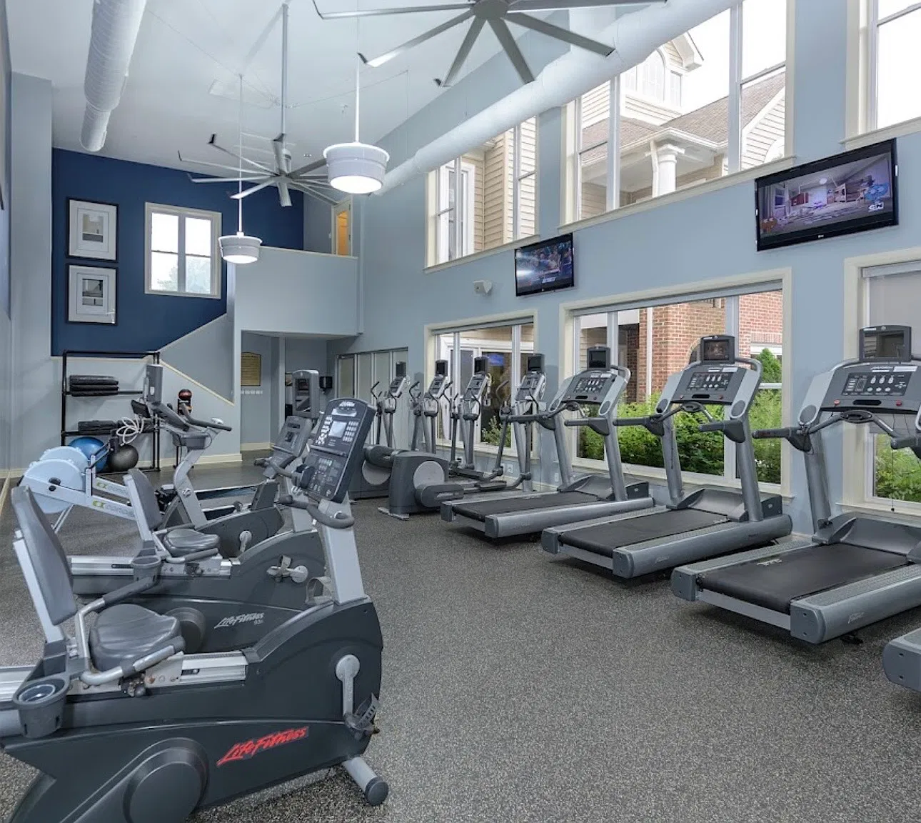 1 bed, 693 sqft, $1,763 — Photo 4