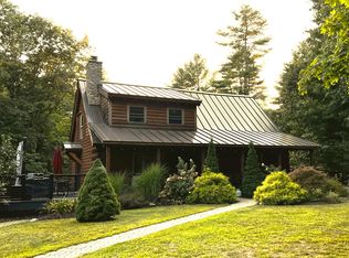 93 Desert Rd, Freeport, ME 04032