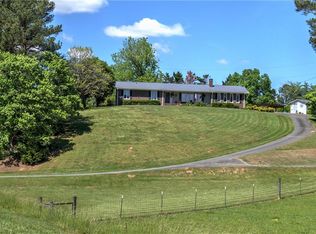 795 Mount Pleasant Rd, Rydal, GA 30171