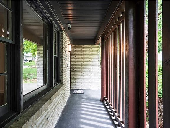 4th image of 7806 Campbell St