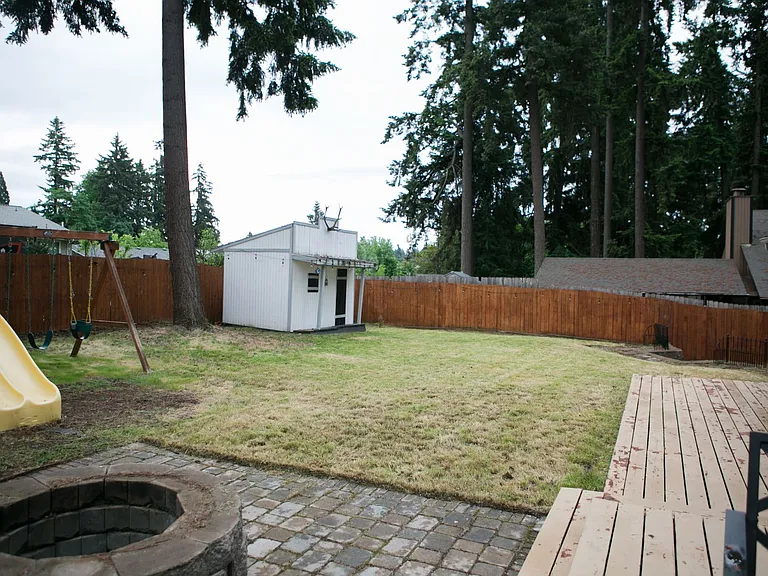 15931 SE Rickshire Ln — Photo 28