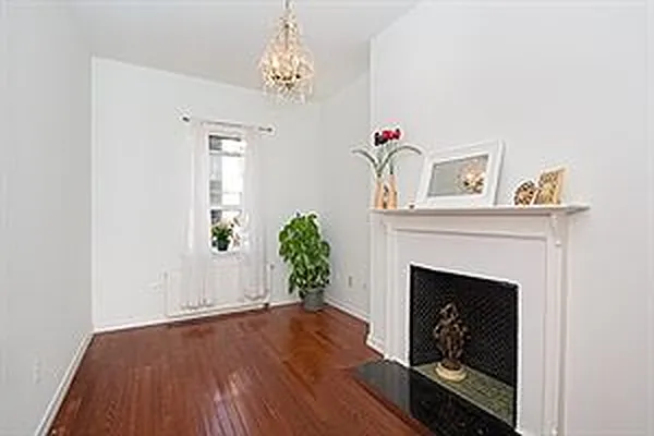 Sold by Douglas Elliman | media 12