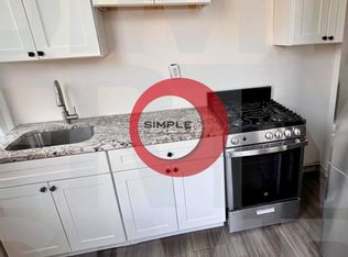 557 Centre Ave APT 4, Reading, PA 19601