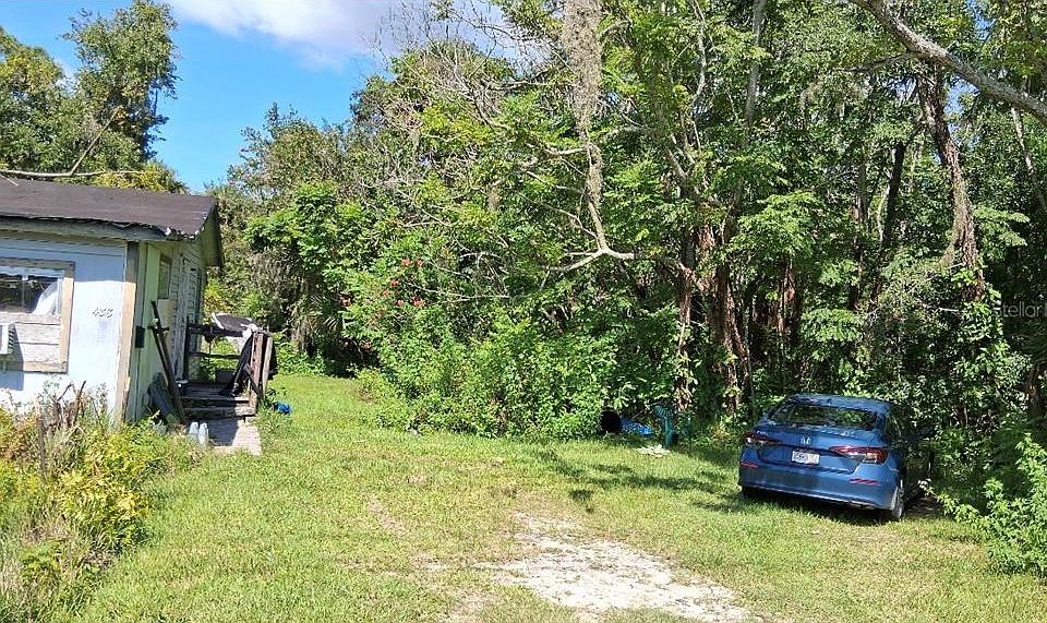 2nd image of 438 N STATE ROAD 415
