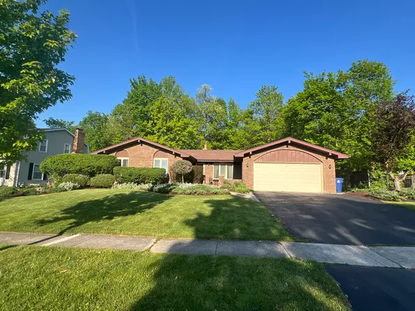 809 Overlook Dr, Frankfort, IL 60423