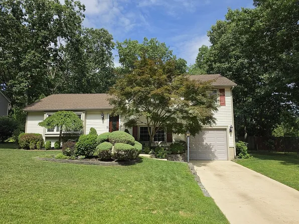 6 Buxton Rd, Jackson, NJ 08527
