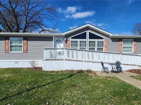 345 Sea Gull Ln SE, New Philadelphia, OH 44663