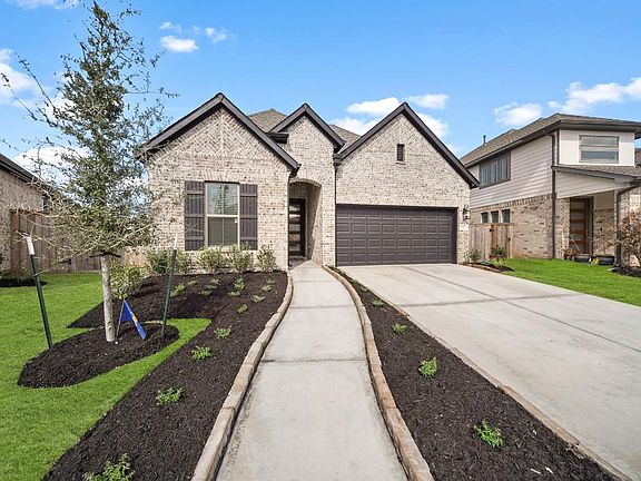 2nd image of 8703 Fox Trail Dr