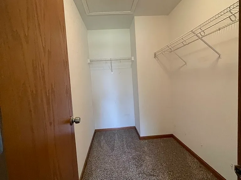 3609 Roanoke Ave — Photo 15