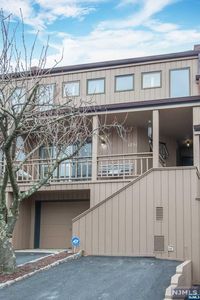 1251 Stephanie Dr, North Caldwell, NJ, 07006