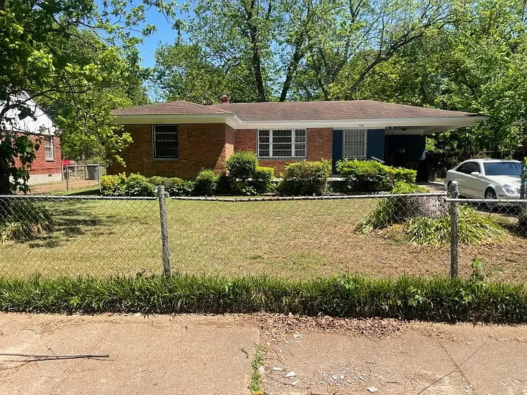 3580 Gowan Dr — Photo 1