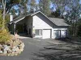 19187 Ferretti Rd, Groveland, CA 95321