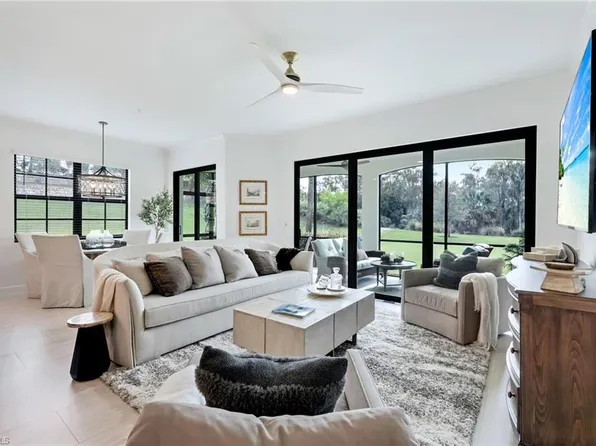 16348 Viansa Way #101, Naples, FL 34110