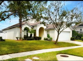 821 Ballyshannon Dr, Davenport, FL 33897