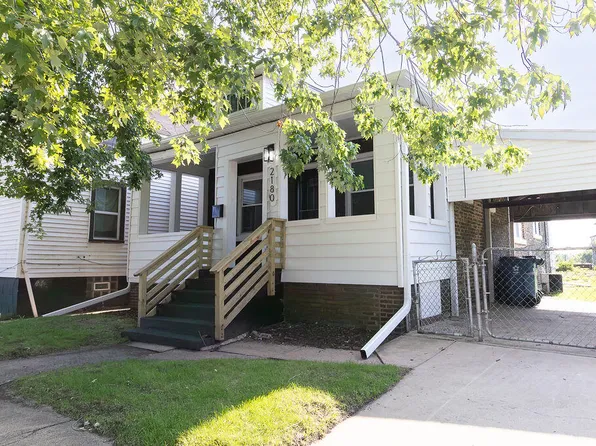 2180 Massachusetts St, Gary, IN 46407