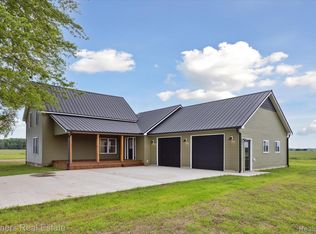 4798 N Loomis Rd, Mount Pleasant, MI 48858