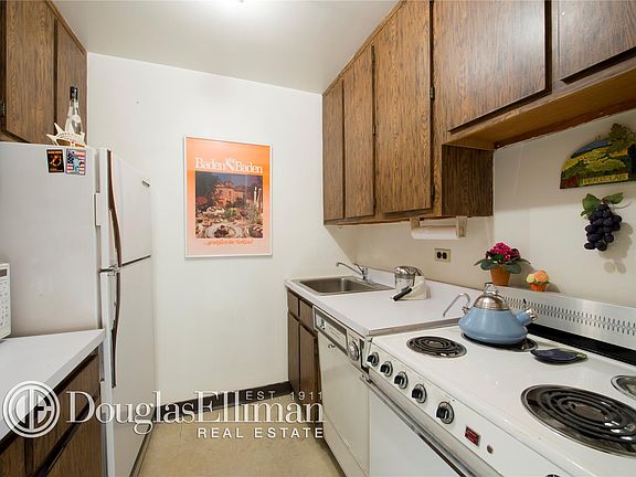 2nd image of 244 Madison Ave APT 8A