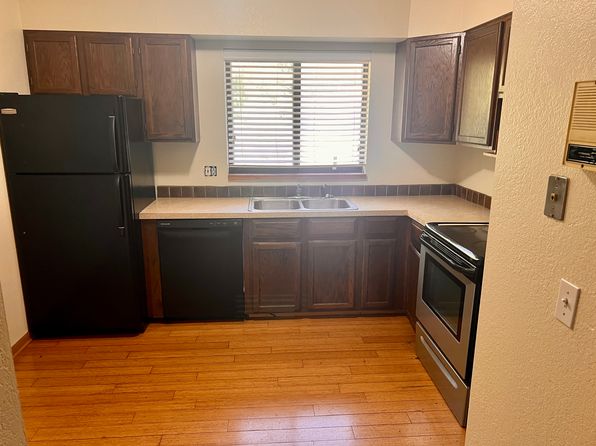806 Carrier Creek Blvd NE #806