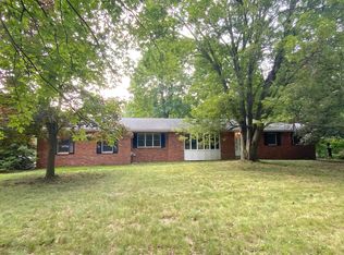 2742 Blackman Rd, Jackson, MI 49201