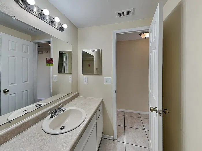 9515 Letterstone Ct — Photo 18